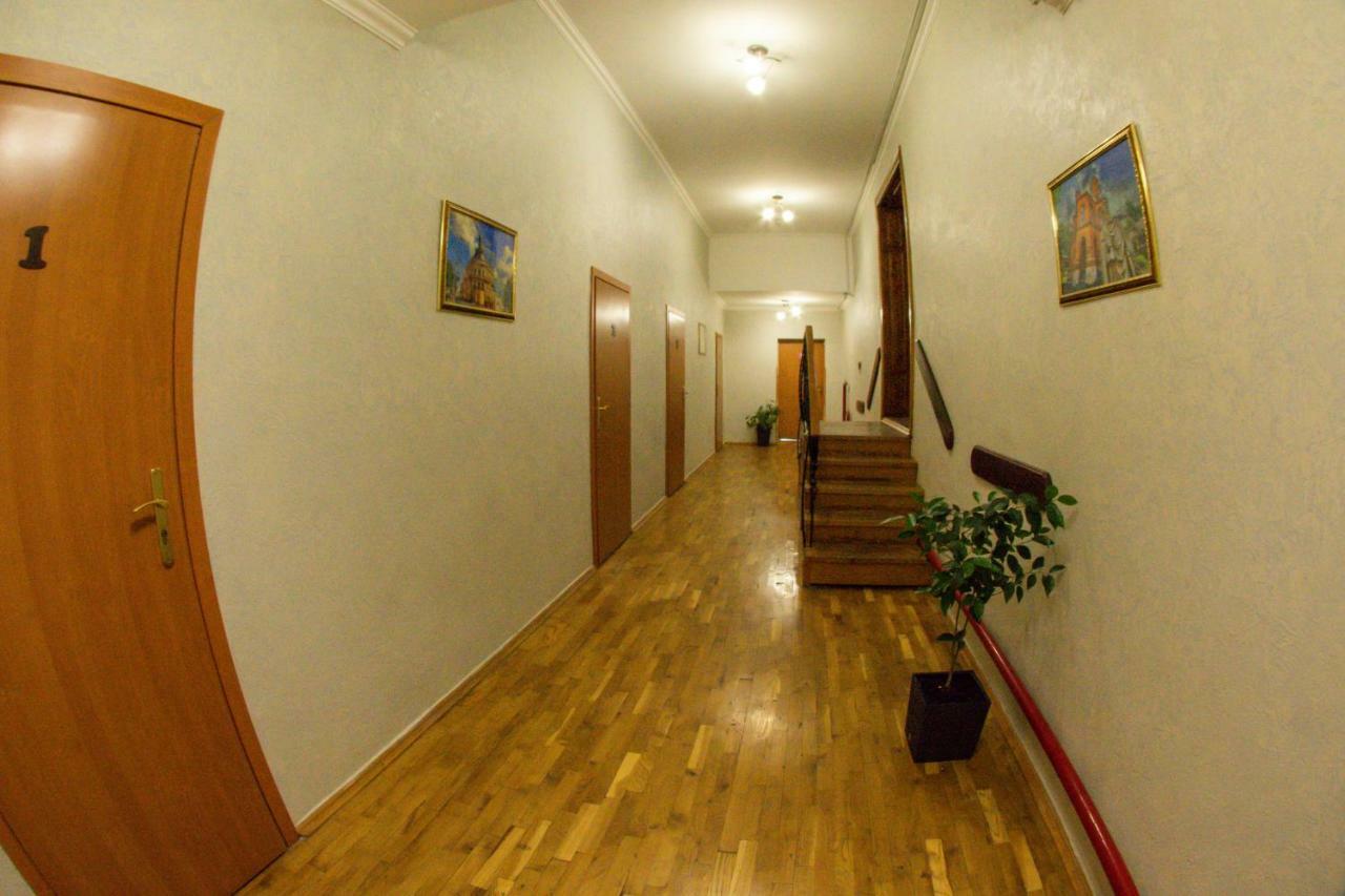 Гранд Хостел Tjernivtsi Eksteriør billede